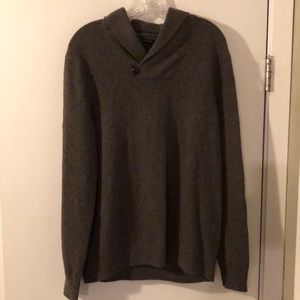 Banana Republic brown sweater L